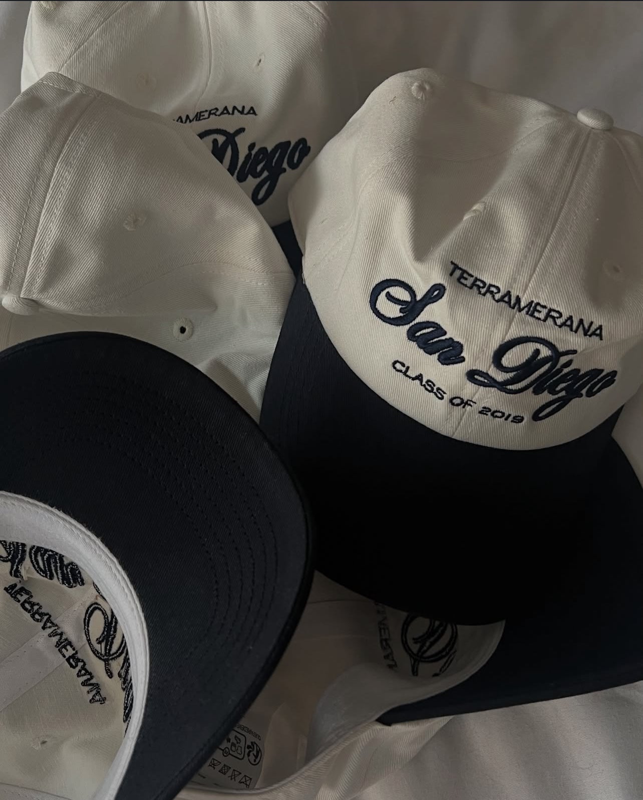 5 CAQUETTES OLD MONEY – Terramerana