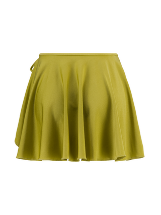 This skirt adds a light and fluid effect to your beach outfit for enhanced comfort throughout the day. Meant to wear with swimsuit N°4 for a full set or mix and match with other numbers. 